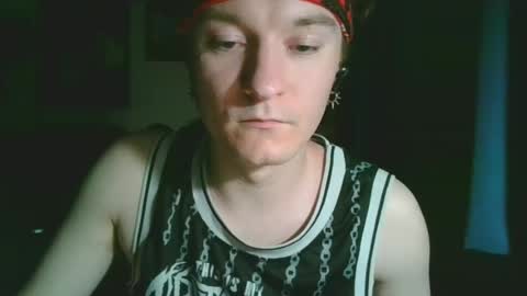 Snapshot of tylerdude5612 chatting on 06-21-26, 05:10 Tylerdude56128 online show from 06-21-26, 05:10