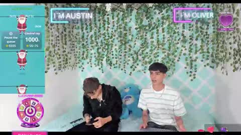 Snapshot of tylerhot2005 chatting on 12-18-25, 05:08 tylerhot2005 online show from 12-18-25, 05:08