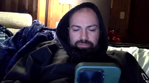 Snapshot of tylerknights777 chatting on 01-09-26, 03:31 TylerKnights777 online show from 01-09-26, 03:31