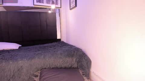       online show from 10-29-25, 03:09