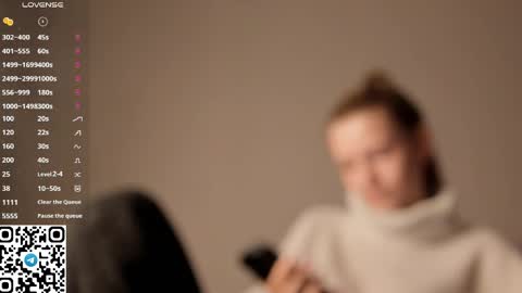 Christine 3 Next broadcast tomorrow at 2100 GMT 5 online show from 04-10-26, 07:18