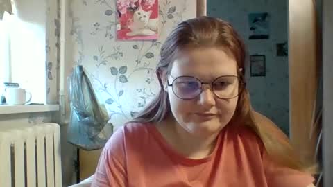 Snapshot of tyuoooy3 chatting on 09-14-25, 06:12 Tyuoooy3s online show from 09-14-25, 06:12