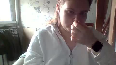 Snapshot of tyuoooy3 chatting on 10-08-25, 08:12 Tyuoooy3s online show from 10-08-25, 08:12