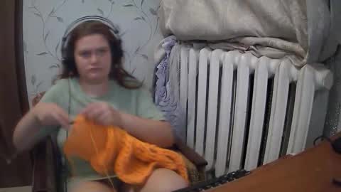 Snapshot of tyuoooy3 chatting on 10-14-25, 06:42 Tyuoooy3s online show from 10-14-25, 06:42