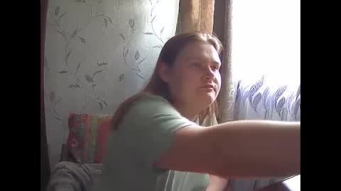 Snapshot of tyuoooy3 chatting on 10-15-25, 09:31 Tyuoooy3s online show from 10-15-25, 09:31