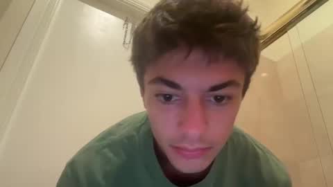Snapshot of tyy0ung chatting on 05-15-26, 09:55 tyy0ung online show from 05-15-26, 09:55