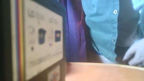 Snapshot of u02g2 chatting on 02-21-25, 05:31 u02g2 online show from 02-21-25, 05:31