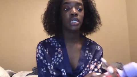 Snapshot of uarentmani24 chatting on 12-14-24, 11:23 Mani online show from 12-14-24, 11:23