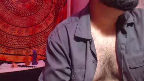 Snapshot of ucsip19 chatting on 09-10-25, 05:18 ucsip19 online show from 09-10-25, 05:18