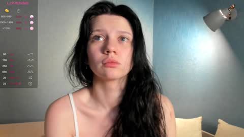 Snapshot of udelaborom chatting on 02-04-25, 11:38 Lili online show from 02-04-25, 11:38