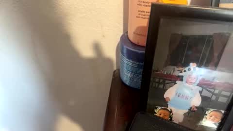 Snapshot of uesus chatting on 01-12-26, 06:13 uesus online show from 01-12-26, 06:13