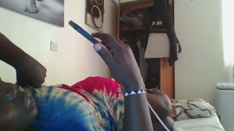 ujano online show from 03-03-25, 10:49