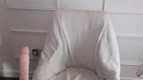 Sienna online show from 01-15-25, 12:36