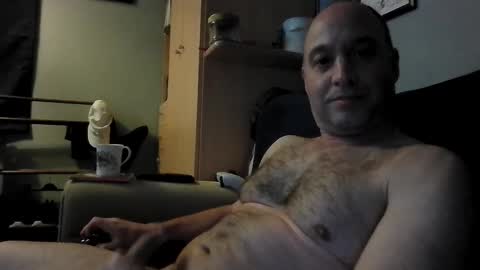 ukflasher online show from 02-13-25, 07:31
