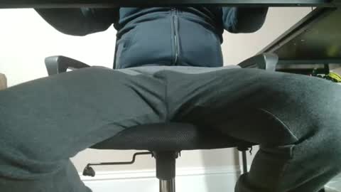 Snapshot of ukguynxtdr chatting on 12-04-25, 09:56 ukguynxtdr online show from 12-04-25, 09:56