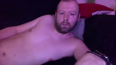 ukmatty3 online show from 12-30-24, 01:48