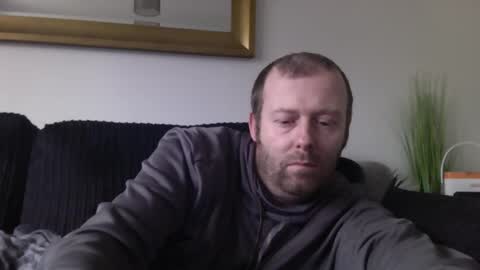 ukmatty3 online show from 01-31-25, 12:29