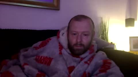 ukmatty3 online show from 10-20-25, 09:04