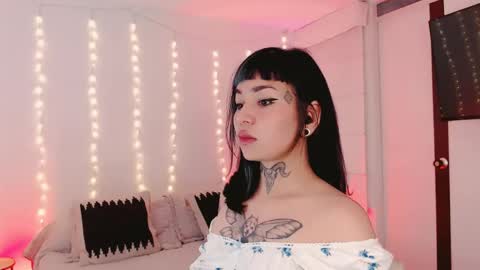 Snapshot of ulala_martina chatting on 06-02-26, 02:35 Martina online show from 06-02-26, 02:35