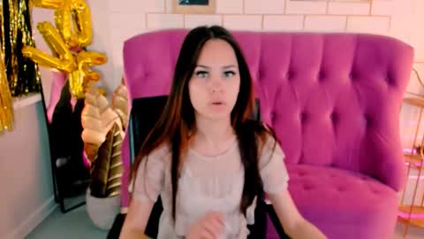 Snapshot of ulianeer chatting on 09-23-25, 05:10 Ulia online show from 09-23-25, 05:10