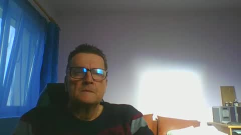 ulmeni4 online show from 02-17-25, 12:48