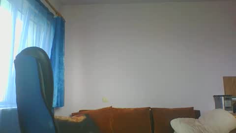 ulmeni7 online show from 11-06-25, 07:20