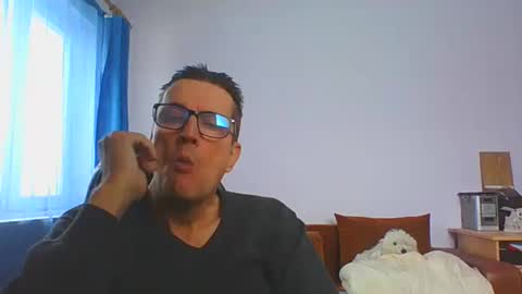 Snapshot of ulmeni7 chatting on 01-10-26, 11:12 ulmeni7 online show from 01-10-26, 11:12