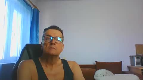 Snapshot of ulmeni7 chatting on 01-17-26, 07:46 ulmeni7 online show from 01-17-26, 07:46