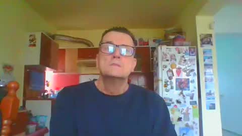 Snapshot of ulmeni7 chatting on 02-05-26, 07:02 ulmeni7 online show from 02-05-26, 07:02