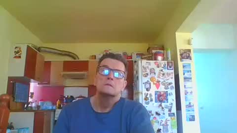 Snapshot of ulmeni7 chatting on 02-26-26, 11:09 ulmeni7 online show from 02-26-26, 11:09