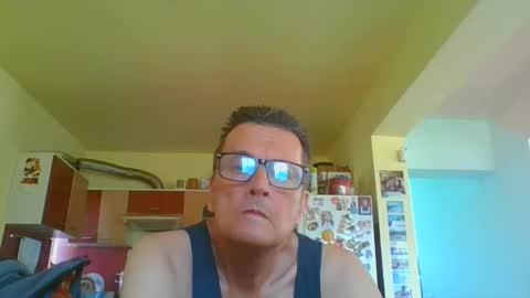 Snapshot of ulmeni7 chatting on 05-05-26, 12:35 ulmeni7 online show from 05-05-26, 12:35