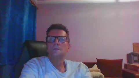 ulmeni7 online show from 06-17-26, 07:26