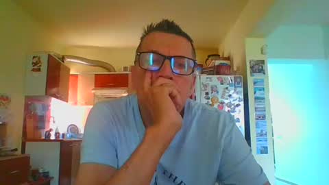 ulmeni7 online show from 06-23-26, 06:44