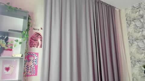 Melena online show from 10-28-25, 12:36