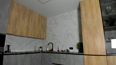 Snapshot of ultima_ma18 chatting on 01-13-26, 02:17 Melena online show from 01-13-26, 02:17