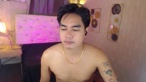 Alex online show from 11-23-25, 04:51