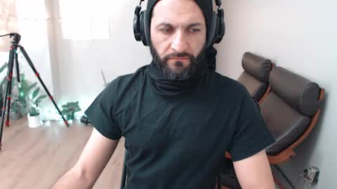 ultratoaster online show from 01-06-25, 05:08