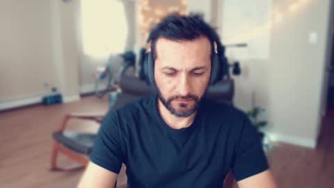 ultratoaster online show from 01-30-25, 09:36