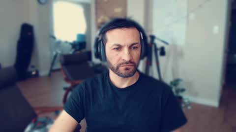 ultratoaster online show from 02-06-25, 06:46