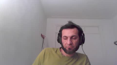 ultratoaster online show from 12-17-25, 05:57