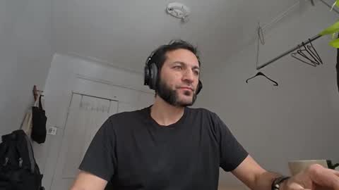 ultratoaster online show from 12-22-25, 07:22