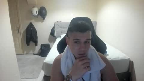 hi im mike tyson -  online show from 10-29-25, 05:47