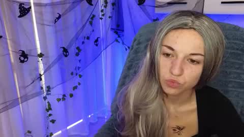 Snapshot of ulyanix chatting on 10-31-25, 05:41 Ulyana online show from 10-31-25, 05:41