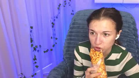 Snapshot of ulyanix chatting on 11-09-25, 05:50 Ulyana online show from 11-09-25, 05:50