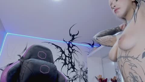 Elle Danielle  online show from 02-01-25, 06:21