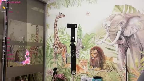 unarks online show from 10-28-25, 05:04