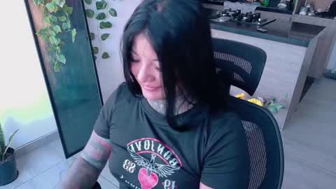 Franchesca  online show from 11-10-25, 08:19