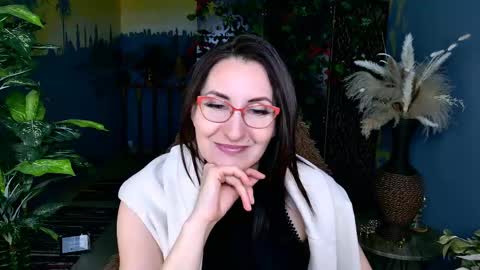 UnaTera online show from 03-23-26, 05:33