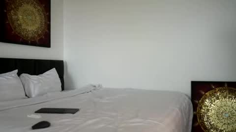 Snapshot of unbelievable__ chatting on 11-12-25, 02:12 Sasha online show from 11-12-25, 02:12