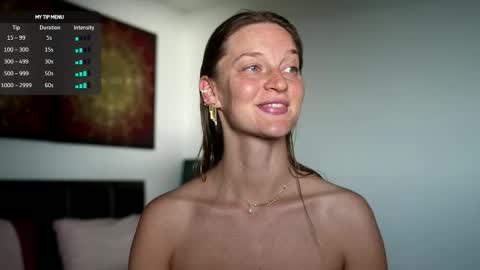 Snapshot of unbelievable__ chatting on 12-19-25, 01:12 Sasha online show from 12-19-25, 01:12